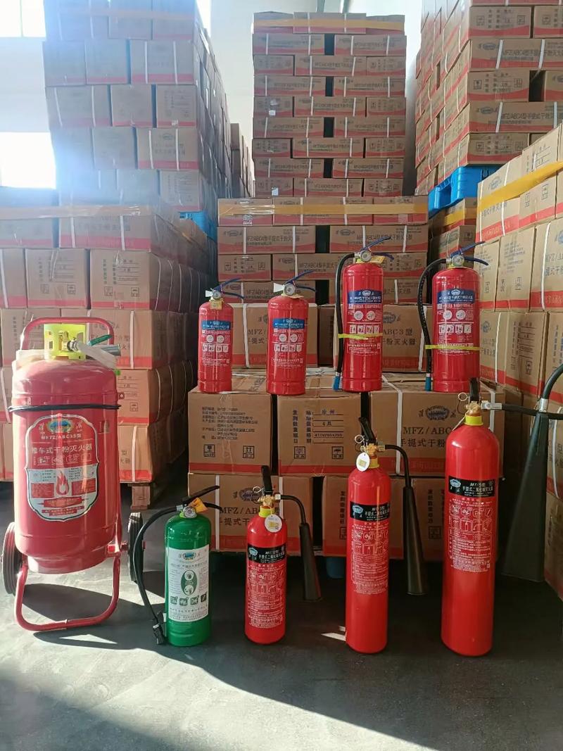 淮海滅火器與華寶綠消滅火器 專業(yè)消防器材的選擇與使用